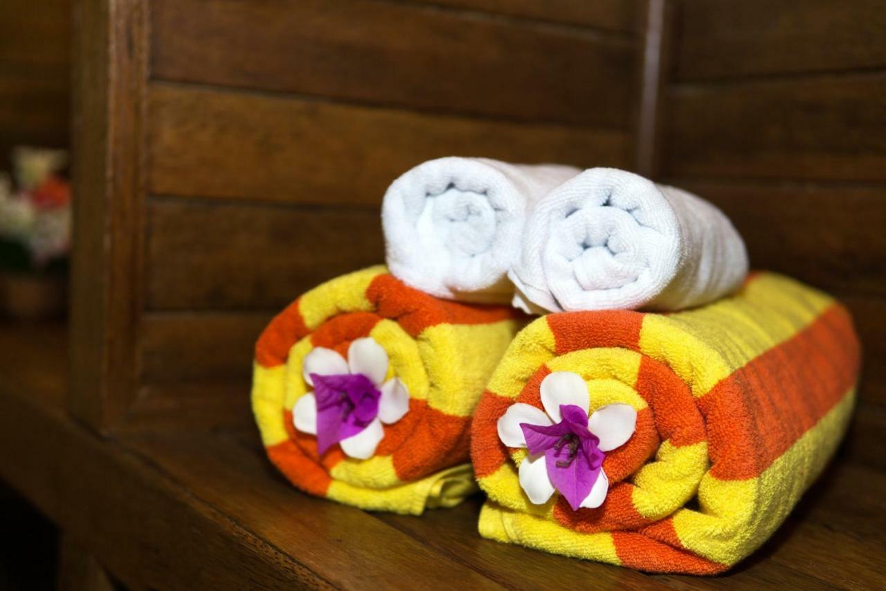 Gatri Hut Hotel Нуса Лембонган Екстериор снимка